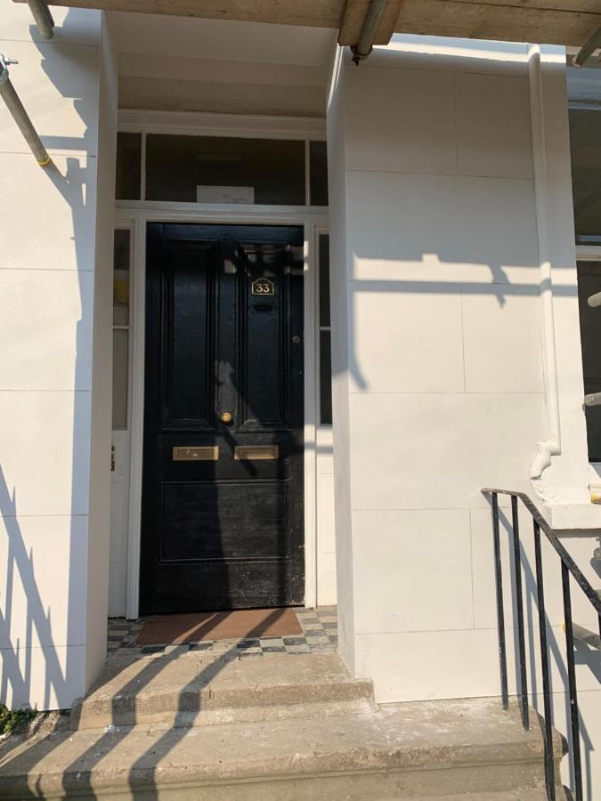 Host & Stay - Montpellier Villa Apartment 切尔滕纳姆 外观 照片